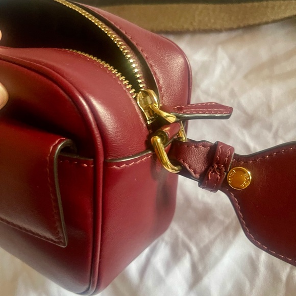 Fendi Burgundy Color camera bag - Picture 11 of 13